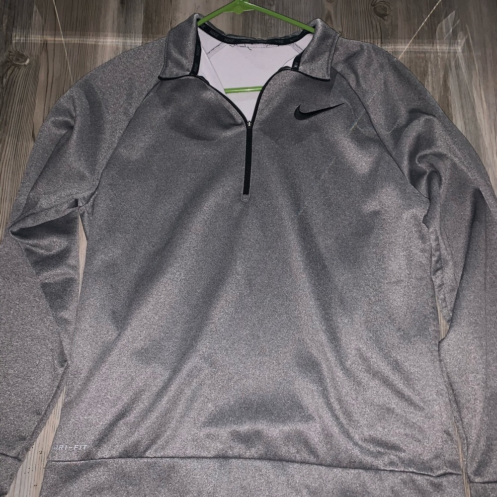 Men’s Nike quarter zip